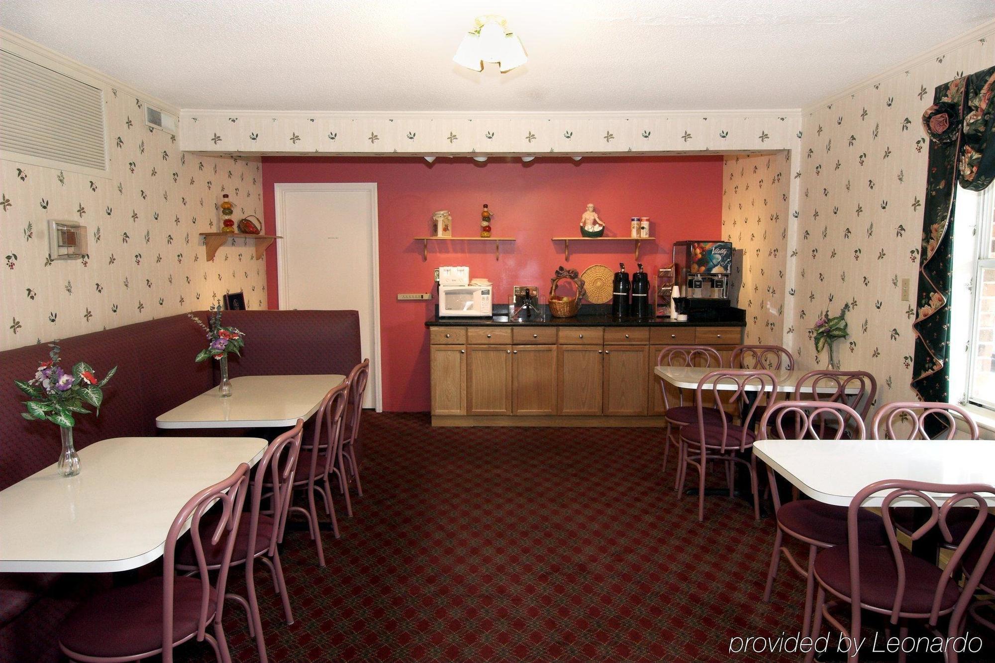 Durham Skyland Inn Ресторант снимка